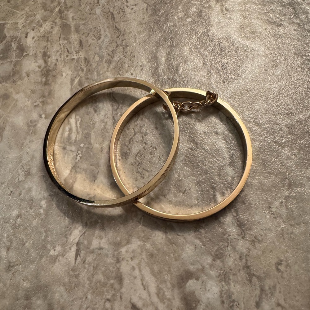 Victoria’s Secret Gold Handcuff Bracelet